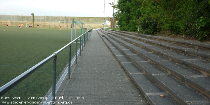 Kunstrasenplatz im Sportgelände Bühl, Rutesheim