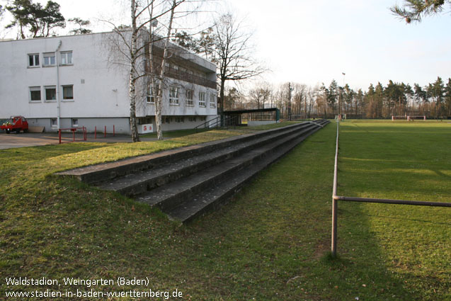 Waldstadion, Weingarten (Baden)