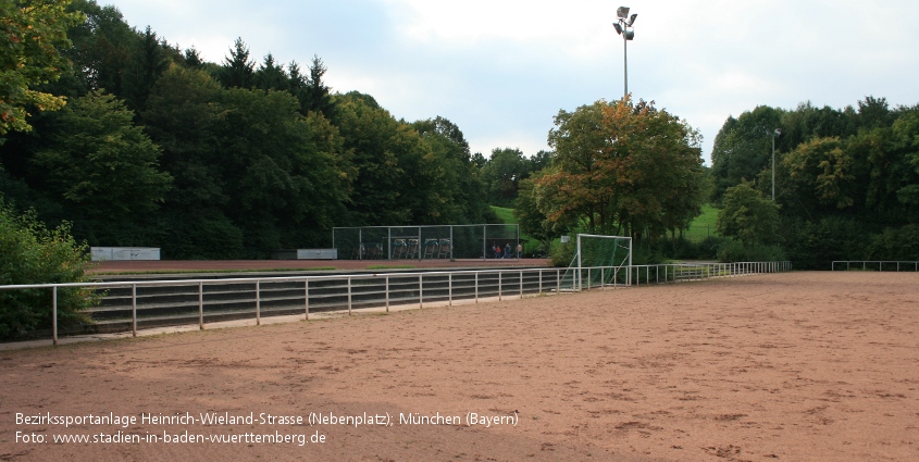 Bezirkssportanlage Heinrich-Wieland-Straße (Nebenplatz), München (Bayern)