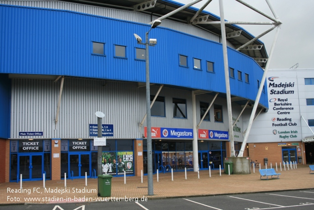 Madejski Stadium, Reading FC