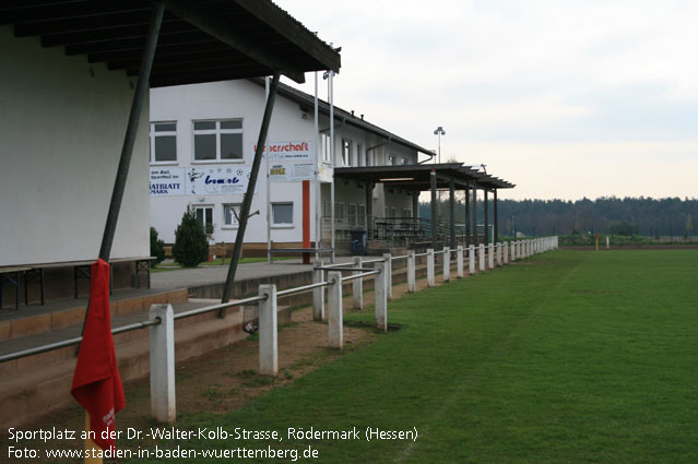 Sportplatz an der Dr.-Walter-Kolb-Straße, Rödermark (Hessen)