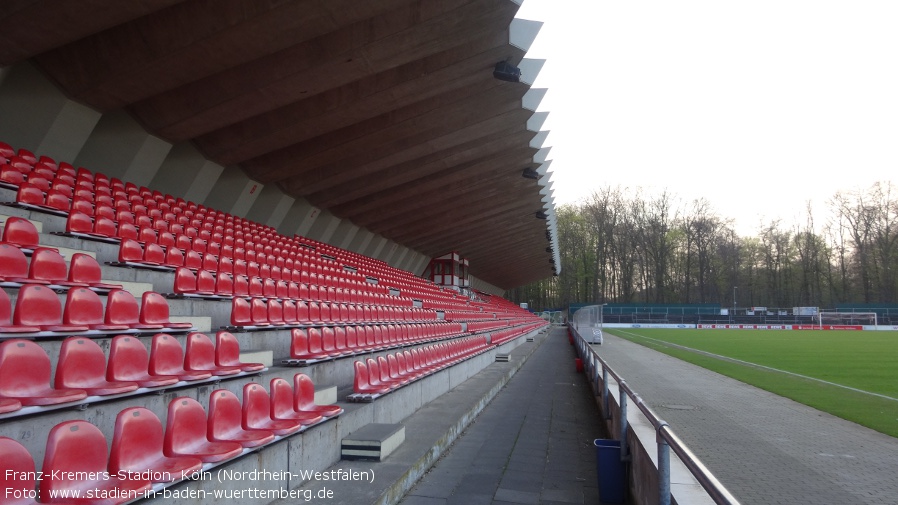 Franz-Kremers-Stadion, Köln