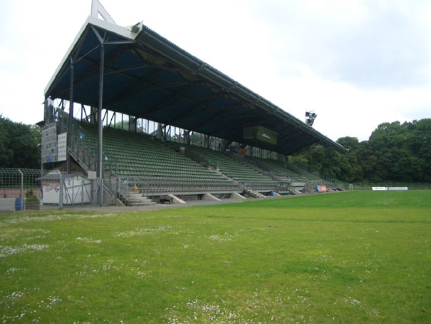 Höhenberger Sportpark (Flughafenstadion), Köln