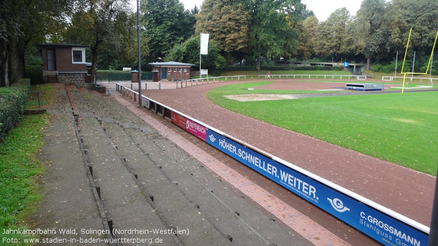 Jahnkampfbahn (Walder Stadion), Solingen